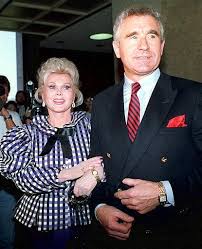 Der auftritt des prinzen gleicht einem.maischberge. Who Is Frederic Von Anhalt Dating Frederic Von Anhalt Girlfriend Wife