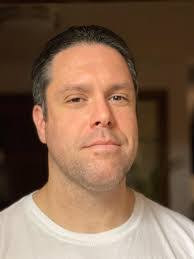 Albert Henriques's Instagram, Twitter & Facebook