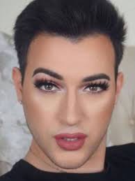 Señor, tú eres mi refugio y fortaleza. En este día, lléname con tu paz,  guúame en cada paso y renueva mis fuerzas. Amén.