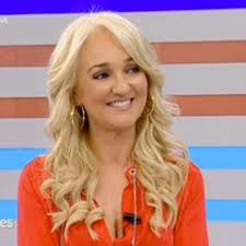 Stream Marisa Navarro music