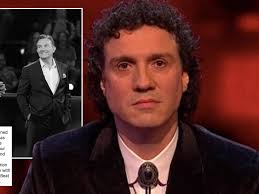 The Chase star Darragh Ennis leads tributes to former contestant after he  tragically dies