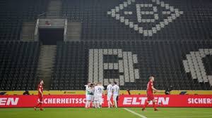 Köln sorgt am tabellenende der bundesliga für spannung. Gladbach Gegen Koln Geister Derby Ohne Gefuhl Sport Sz De