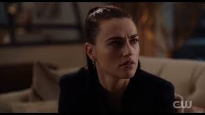 Supergirl 3x12 Sneak Peek "For Good" HD Season 3 Episode 12 Sneak Peek