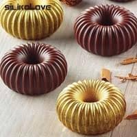 Das topping aus schokolade und erdnüssen sorgt für das besondere etwas. 6 Hohlraum Kuchenform Zum Backen Silikon 3d Kaufland De