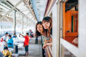 The shuttle train between padang besar and hat yai commenced on 22 december 2015. Catchingtravels Off The Beaten Path Phatthalung How To Travel By Ets And Srt To Hatyai And Phatthalung