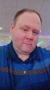 Hello all new here Vienna West Virgina 40 yrs old single just looking for  friends and maybe a partner if there interested feel free to message me if  your interested ladies