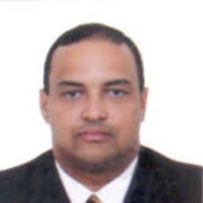 Prof. Dr. ALBERTO ARAÚJO