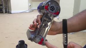 How To Clean Open The Dyson V8 Animal Youtube Dyson's are fantastic vacuum cleaners, and with their cordless models taking the world by storm use a damp cloth to clean the clear bin if necessary. how to clean open the dyson v8 animal