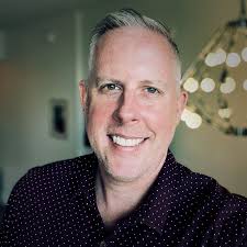 Explore the people profiles in people-search Location