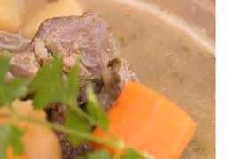 Stir, cover and cook for 2 minutes. Beef Tumbukiza Pishi