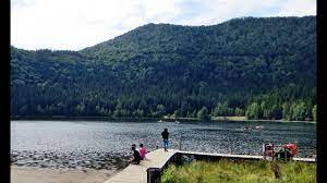 Ana este singurul lac cu origine vulcanică din românia și una dintre principalele atracții ale bineînțeles și lacul sf.ana are mai multe legende, cea mai interesantă, spusă pe scurt ar fi în. Lacul Sfanta Ana Lake Harghita County Romania Youtube