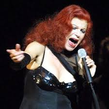 La cantante e attrice teatrale dai capelli rossi aveva 81 anni e viveva a milano. Pglmn Zvuvnm6m