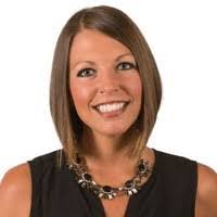 Melanie Benge's Instagram, Twitter & Facebook