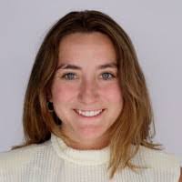 Maura Mckee's Instagram, Twitter & Facebook