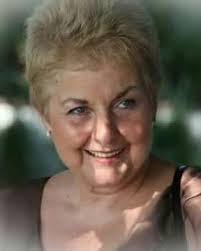 Sara Parsons's Instagram, Twitter & Facebook