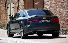 Audi s3 8v limousine 28. Datei 2013 Audi S3 Limousine 8vs 2 0 Tfsi S Tronic Quattro Daytonagrau Perleffekt Heckansicht Jpg Wikipedia