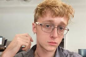 Vine star Adam Perkins dead at 24: 'The humor he created will go