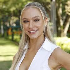 I'm beyond excited to share that I've officially started a new role as HR… 