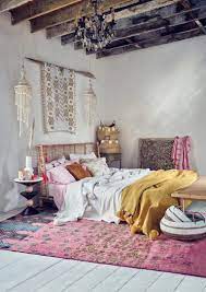 Een mooi interieur hoeft niet altijd duur te zijn. Decorating Trend Modern Ibiza Interior Design Bedroom Bedroom Design Decor Interior Design