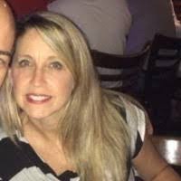 Janis Ward's Instagram, Twitter & Facebook