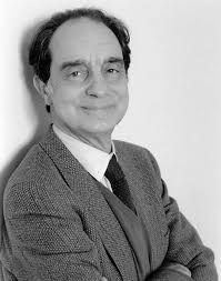 prod2002 — The Rogue Theatre