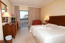 Christian tour este membru memento holidays group. Senior Voyage Hotel 4 Tenerife Spania Cu Avionul Din