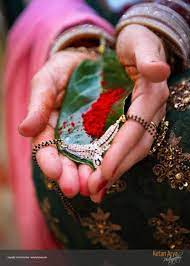 Mangalsutra Wedding Couple Poses Photography Marriage Photography Indian Wedding Photography Couples