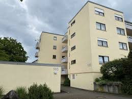 Profitieren sie von der expertise des markt­führers bei der vermitt­lung und finan­zierung von immobilien. Wohnung Kaufen In Biberach An Der Riss Weisses Bild 5 Aktuelle Eigentumswohnungen Im 1a Immobilienmarkt De