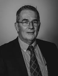 Miles Duffy's Instagram, Twitter & Facebook