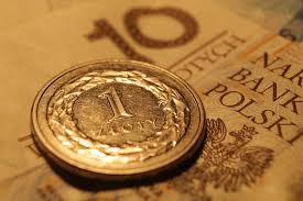Rata lunara fixă (îți planifici ușor plata ratelor, fiind o sumă fixă lunară); Coins Money Euro Bank Free Photo On Pixabay