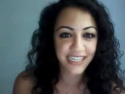 نيدى فتاة افغانية تعلم لغة الافغانية مجانا ههههه Youtube