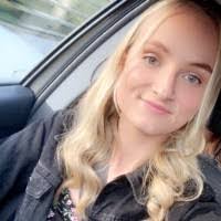 Mary Teehan's Instagram, Twitter & Facebook