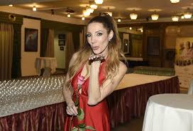 Karel gott a olga lounová #karelgott #olgalounova hrají: Tomu Se Rika Tucna Sumicka Olga Lounova Chce Prorazit V Americe A Uz Musela Ze Sveho Vytahnout 150 Tisic Super Cz