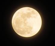 Suttons Bay Ciders — Moonrise over the Bay