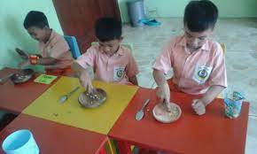 Sentra bahan alam tema aku sub tema identitasku. Trend Sentra Bahan Alam