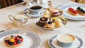Altinoluk pastanesi (5 reseller) kocaeli. Kandilli Pastanesi Turkiye De Luxury Patiserie Donemini Baslatiyor Gastronomi Turkey By Rafine Gastronomi Turkey Gastronomi Haberleri Gastronomi Hakkinda Her Sey