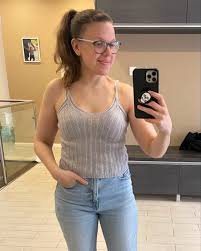 Profile for Elvi-Bow