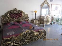 Pin By Jenny Whatsapp 66810217803 On Luxury Classic Bedroom Glamorous Decor Wall Clock Vintage Style Furniture
