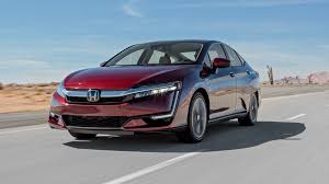 What is the body type, honda clarity? Honda Clarity 2019 Motor Trend Car Of The Year Contender