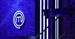 H αποχώρηση από το αποψινό επεισόδιο εδω. Masterchef Apoxwrhsh Aytoi Oi Paiktes Exoyn Fygei Apo Ton Diagwnismo Mexri Shmera Vids Pagenews Gr