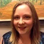 Pamela Noyes's Instagram, Twitter & Facebook