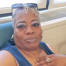 Gloria Bowman (@mzgloscrochetcreations) • Instagram photos and videos