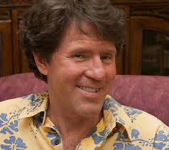 Heidi Tompkins's Instagram, Twitter & Facebook