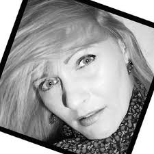 Janine Michael's Instagram, Twitter & Facebook