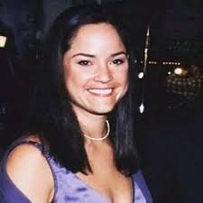 Kim Reeves's Instagram, Twitter & Facebook