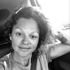 Andrea Oshiro's Instagram, Twitter & Facebook