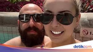 Bulan Madu Kacau Gara-gara Istri Tak Sengaja Injak Lepu Batu