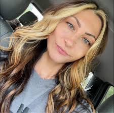 I know this is a carnivore group but I figure everyone in here is health  conscious… Anyone have a substitute for coffee without the caffeine? I love  coffee but I suspect the