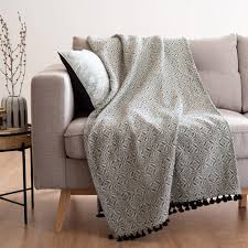 Plaid A Franges En Coton Beige Et Noir 130x170 Furudono Maisons Du Monde