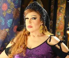 ابنة فيفي عبده تنهار في جنازة زوجها / شقيقها لقيط وزوجها عمرو يوسف لا يحب الكلام في غرفة النوم!!. Ø¨Ø§Ù„ØµÙˆØ± Ù„Ø¯ÙŠÙ‡Ø§ Ø§Ø¨Ù†Ù‡ Ø¨Ø§Ù„ØªØ¨Ù†ÙŠ ÙˆÙ‡Ø°Ø§ Ù‡Ùˆ Ø²ÙˆØ¬Ù‡Ø§ Ø§Ù„Ø­Ø§Ù„ÙŠ ØªØ¹Ø±Ù Ø¹Ù„Ù‰ Ø¹Ø§Ø¦Ù„Ø© ÙÙŠÙÙŠ Ø¹Ø¨Ø¯Ù‡ Ù…ÙˆÙ‚Ø¹ Ø£Ø®Ø¨Ø§Ø±Ùƒ